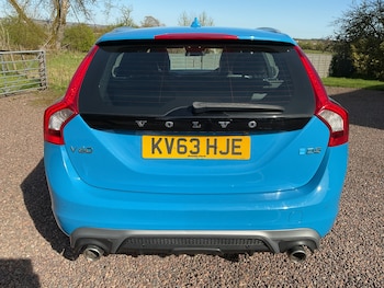 Used Volvo V60 2013 for sale - 78366169: Photo