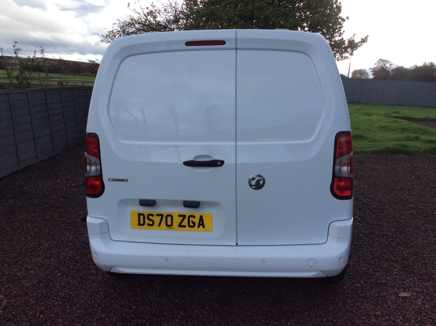 Used Vauxhall Combo 2020 for sale - 76544407: Photo 3