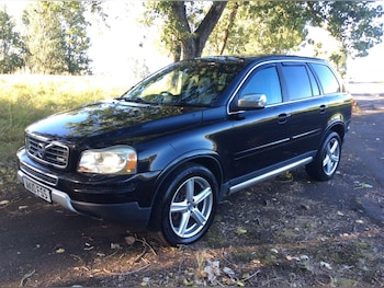 Used Volvo XC90 2010 for sale - 75689217: Photo
