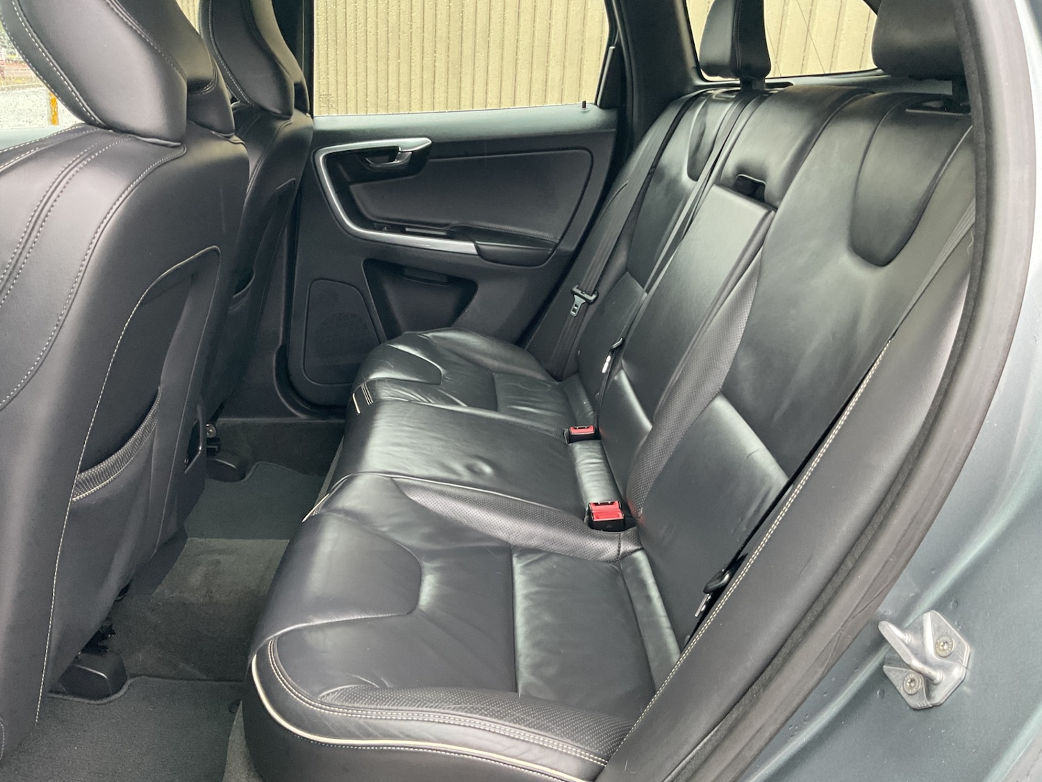 Used Volvo XC60 2015 for sale - 77519577: Photo 9