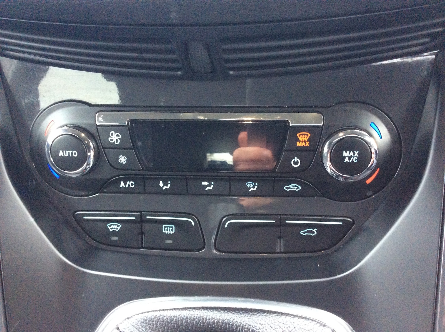 Used Ford Kuga 2013 for sale - 76449333: Photo 24