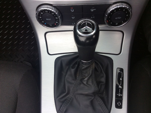 Used Mercedes-Benz SLK 2012 for sale - 75117853: Photo 27