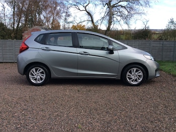 Used Honda Jazz 2017 for sale - 76413064: Photo