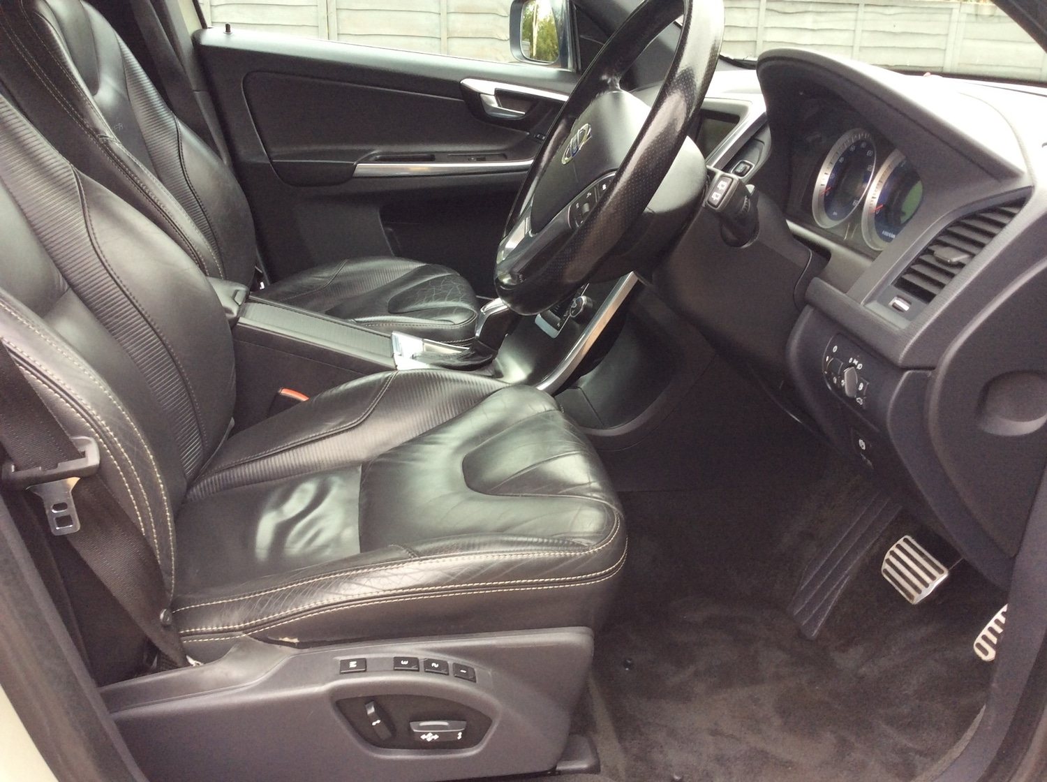 Used Volvo XC60 2013 for sale - 76046148: Photo 16