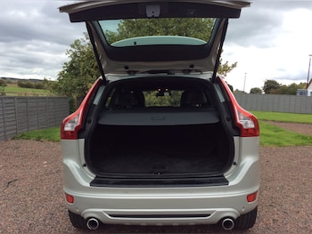Used Volvo XC60 2013 for sale - 76046148: Photo 4