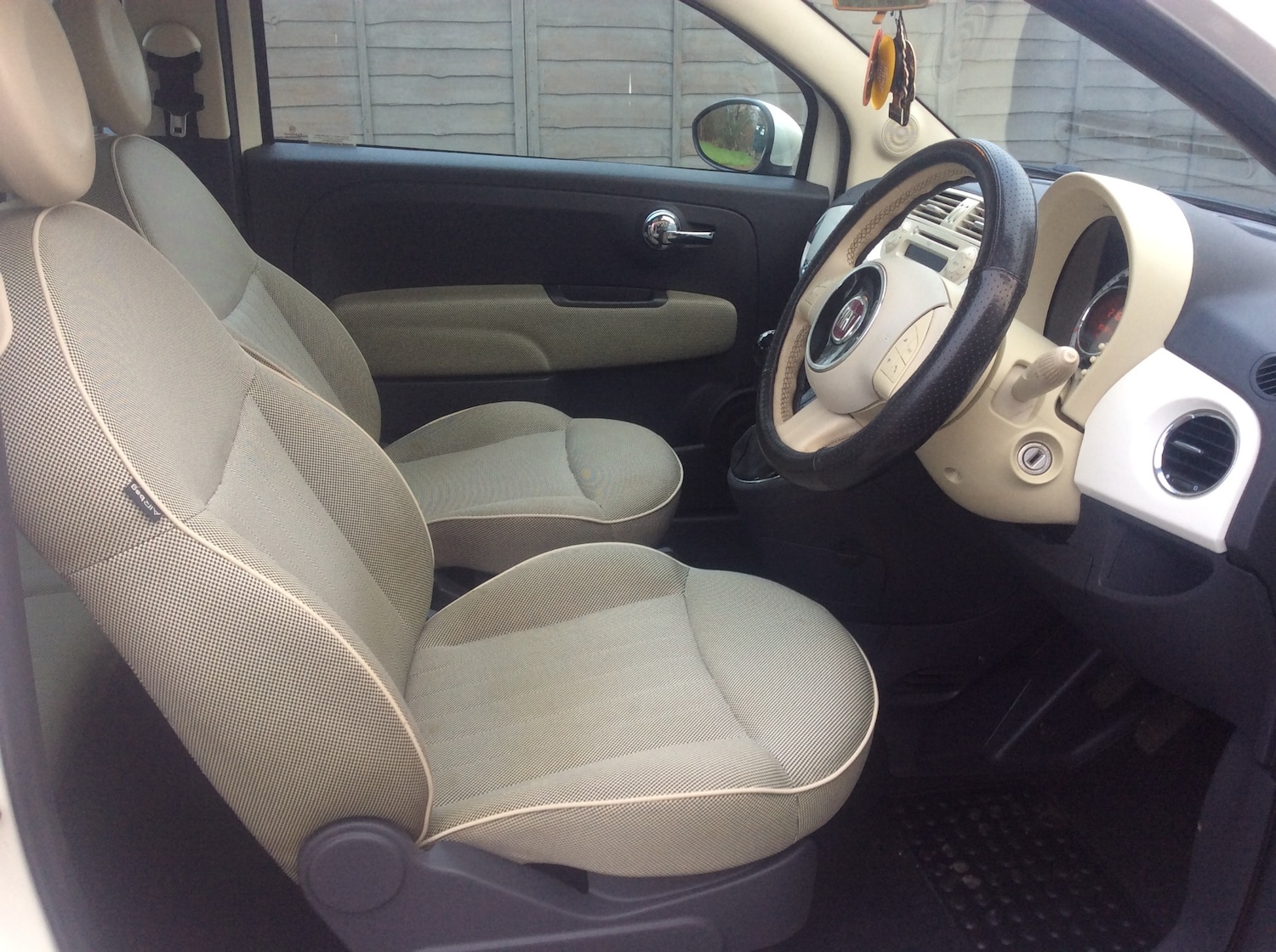 Used Fiat 500 2010 for sale - 77062330: Photo 6