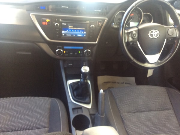 Used Toyota Auris 2014 for sale - 75498096: Photo 15