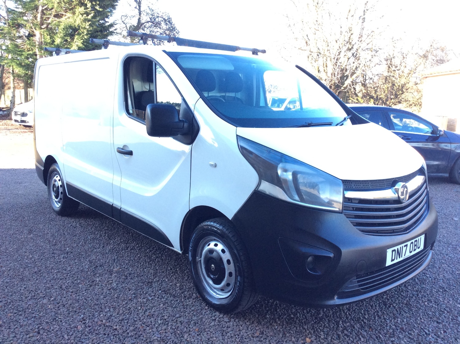 Used Vauxhall Vivaro 2017 for sale - 76638364: Photo 1