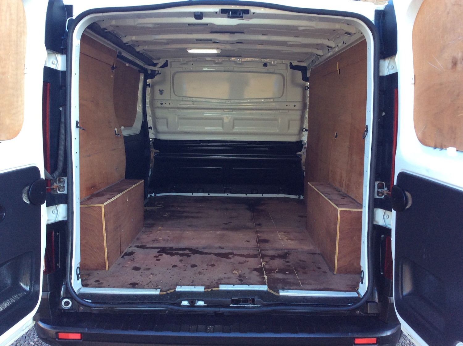 Used Vauxhall Vivaro 2017 for sale - 76638364: Photo 14