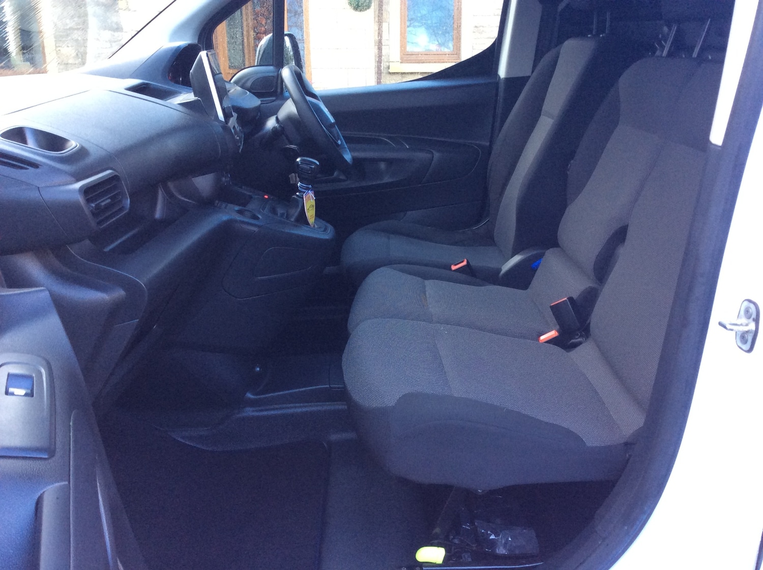 Used Peugeot Partner 2022 for sale - 76557240: Photo 7