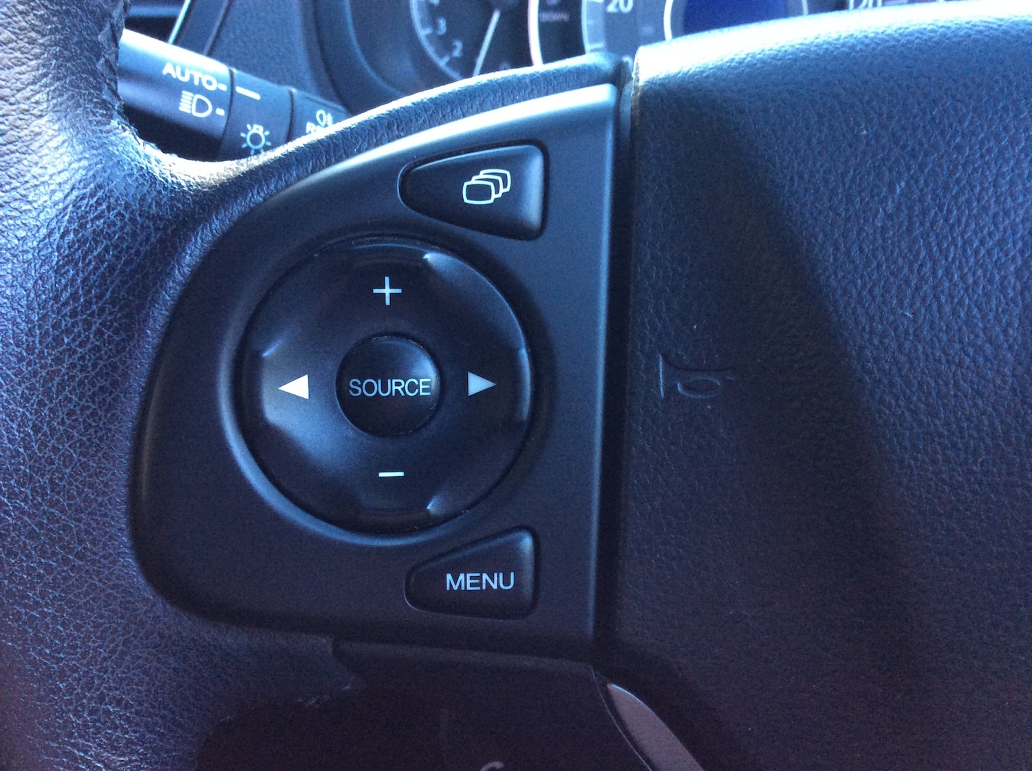 Used Honda CR-V 2014 for sale - 77248081: Photo 24