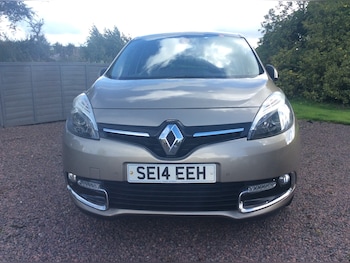 Used Renault Grand Scenic 2014 for sale - 75919070: Photo