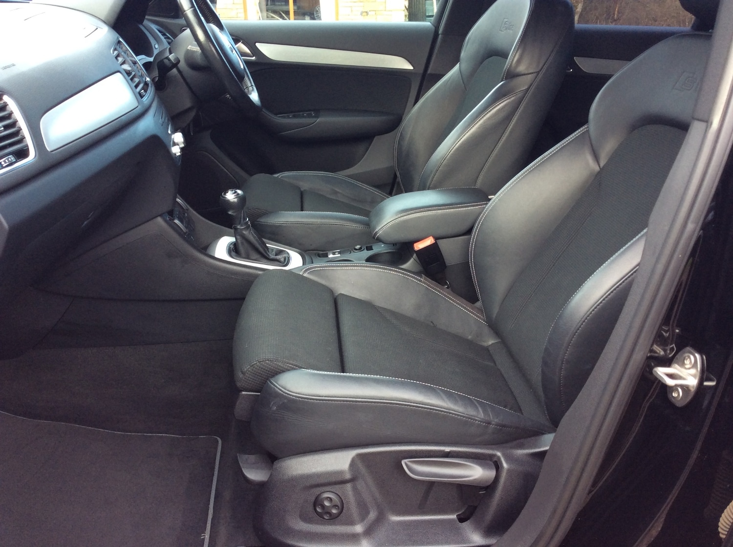 Used Audi Q3 2016 for sale - 77261456: Photo 17