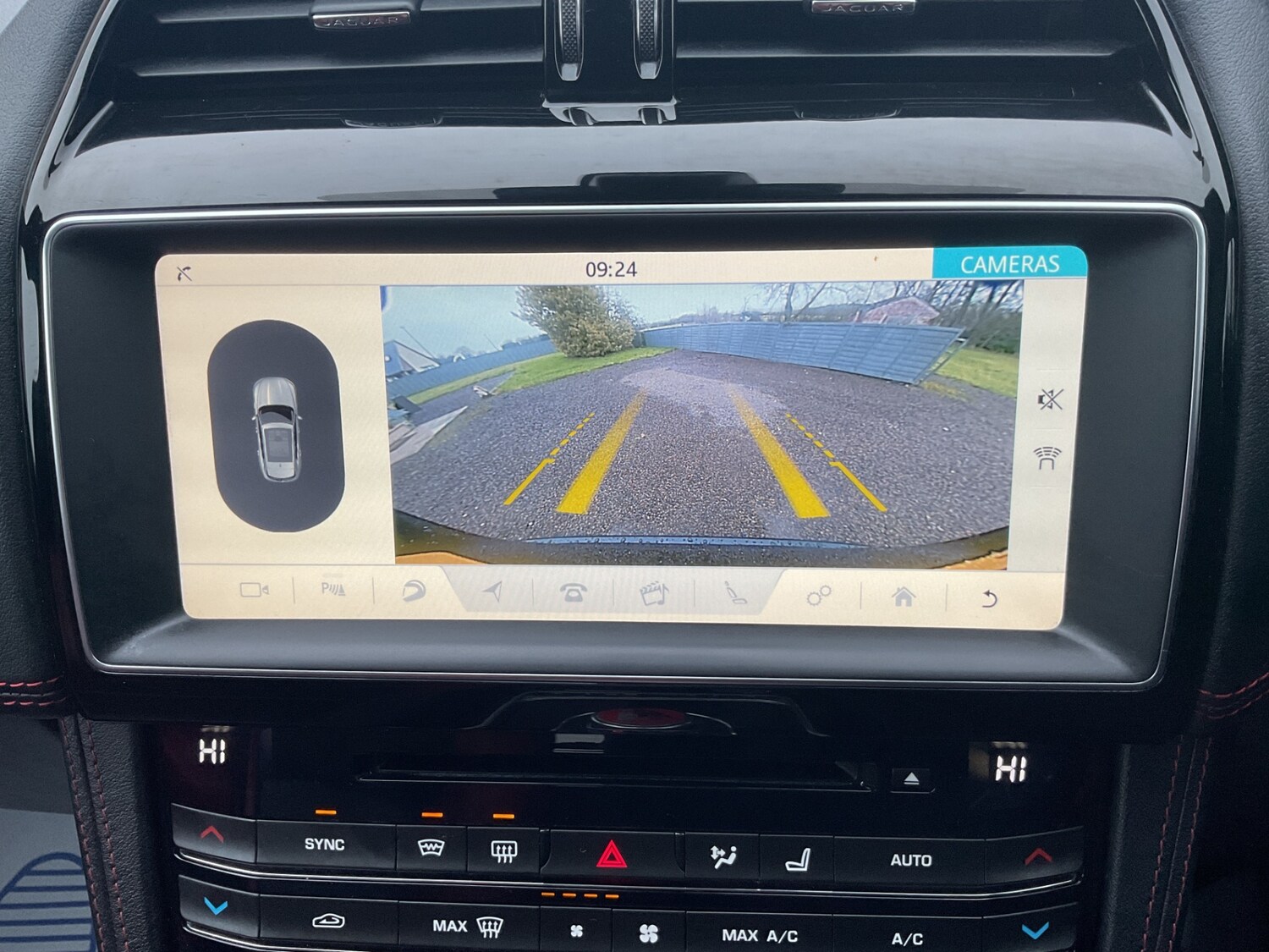 Used Jaguar F-Pace 2017 for sale - 78124814: Photo 35