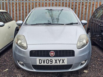 Used Fiat Grande Punto 2009 for sale - 78260933: Photo