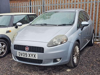 Used Fiat Grande Punto 2009 for sale - 78260933: Photo
