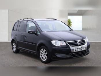 Used Volkswagen Touran 2009 for sale - 79681080: Photo