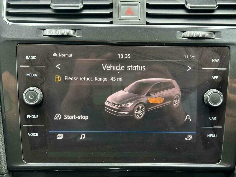 Used Volkswagen Golf 2017 for sale - 77705373: Photo 35