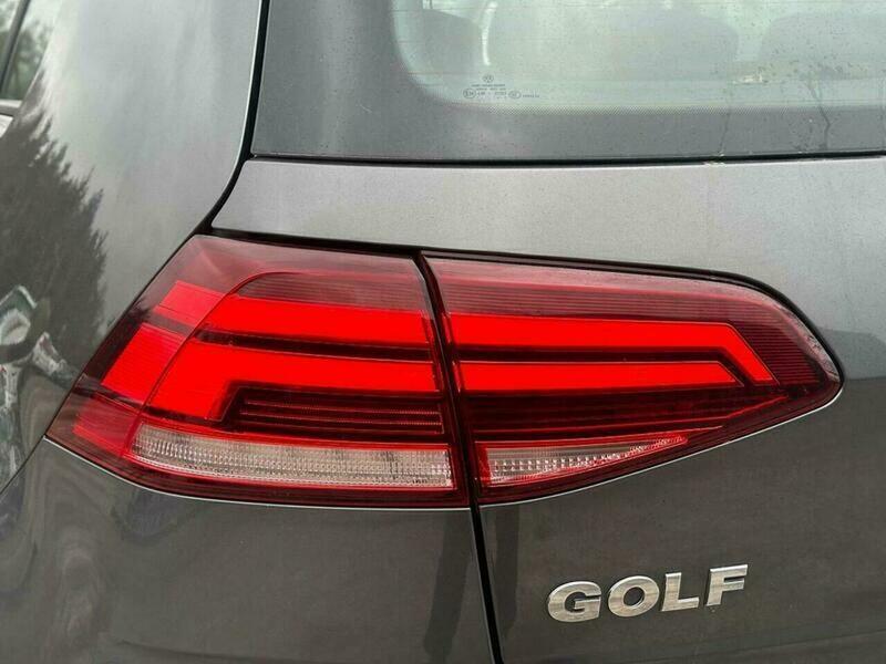 Used Volkswagen Golf 2017 for sale - 77705373: Photo 42