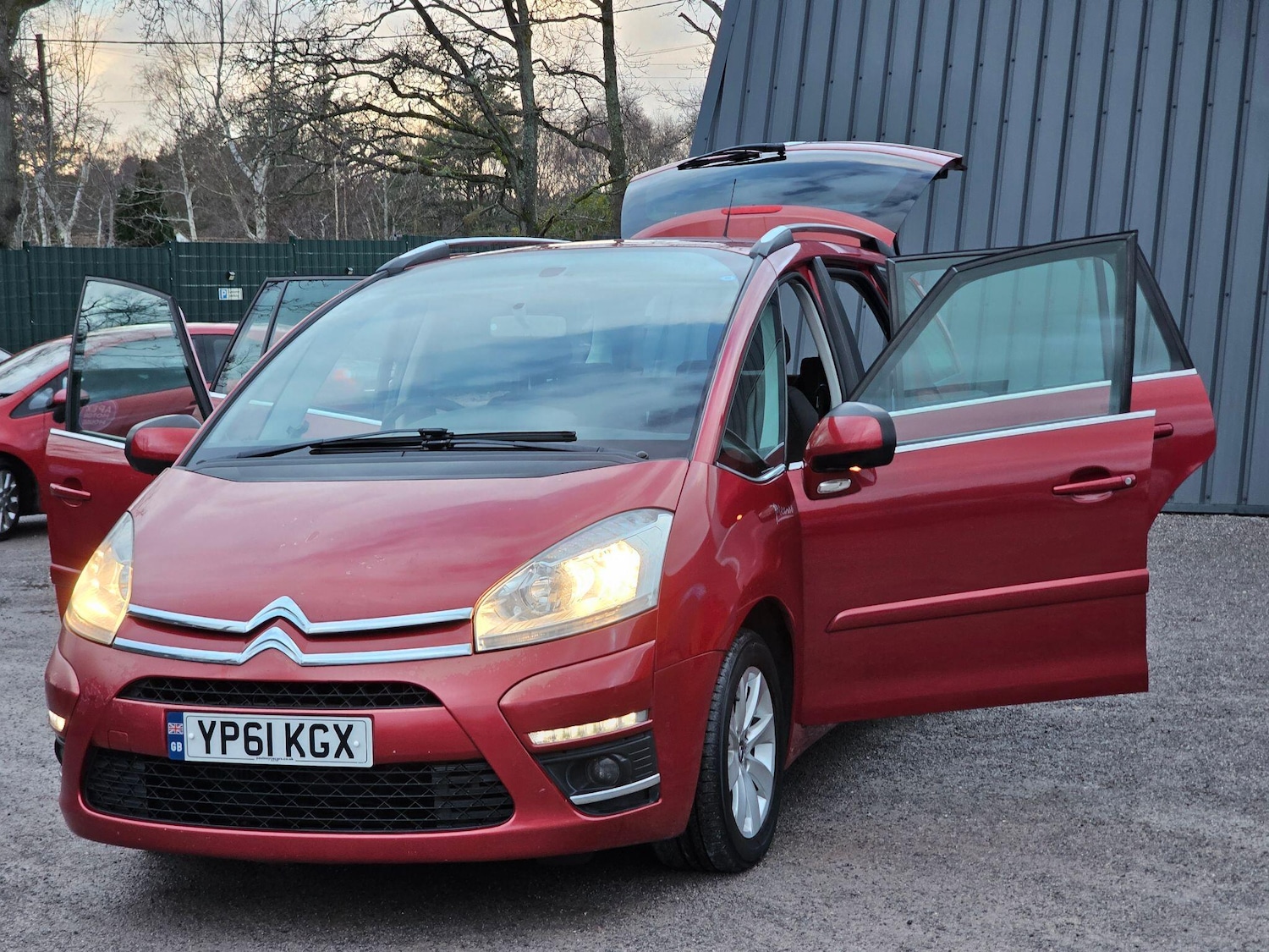 Used Citroen Grand C4 Picasso 2011 for sale - 77646389: Photo 34