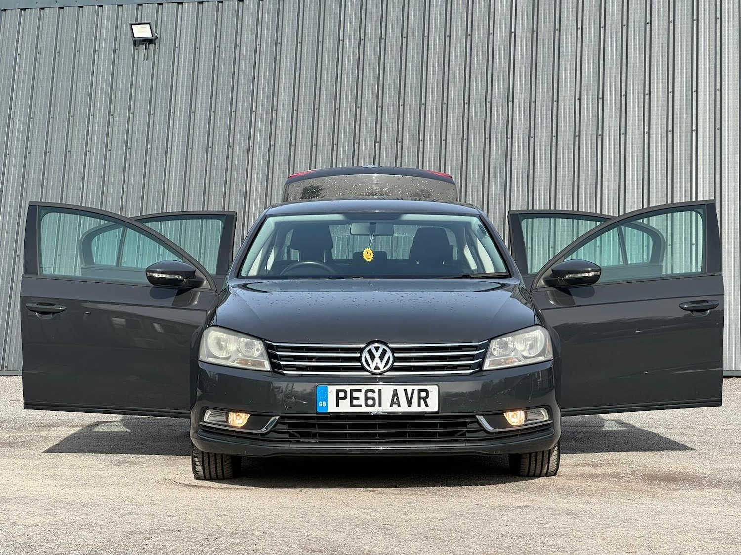 Used Volkswagen Passat for sale - 77646543: Photo 4