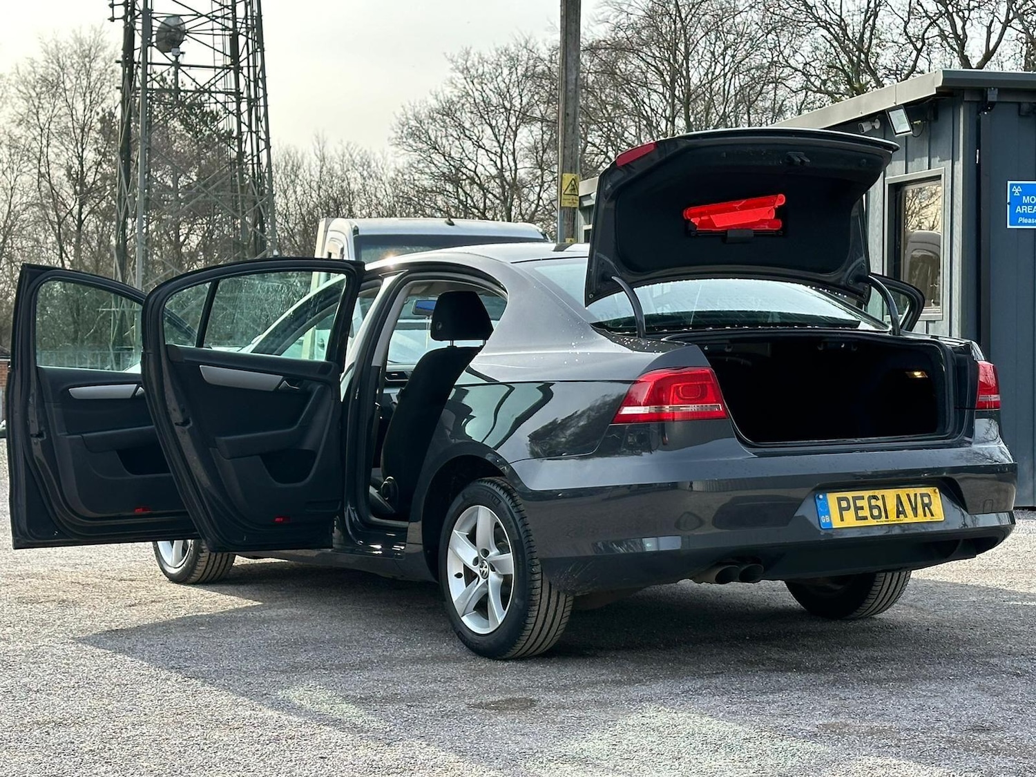 Used Volkswagen Passat for sale - 77646543: Photo 5