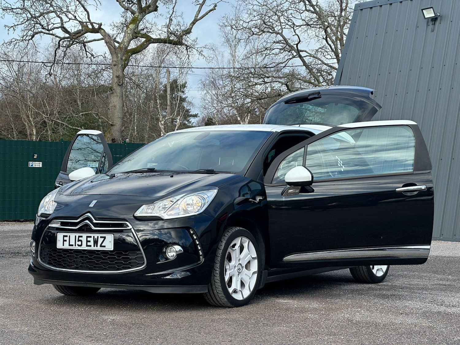 Used Citroen DS3 2015 for sale - 77646849: Photo 13