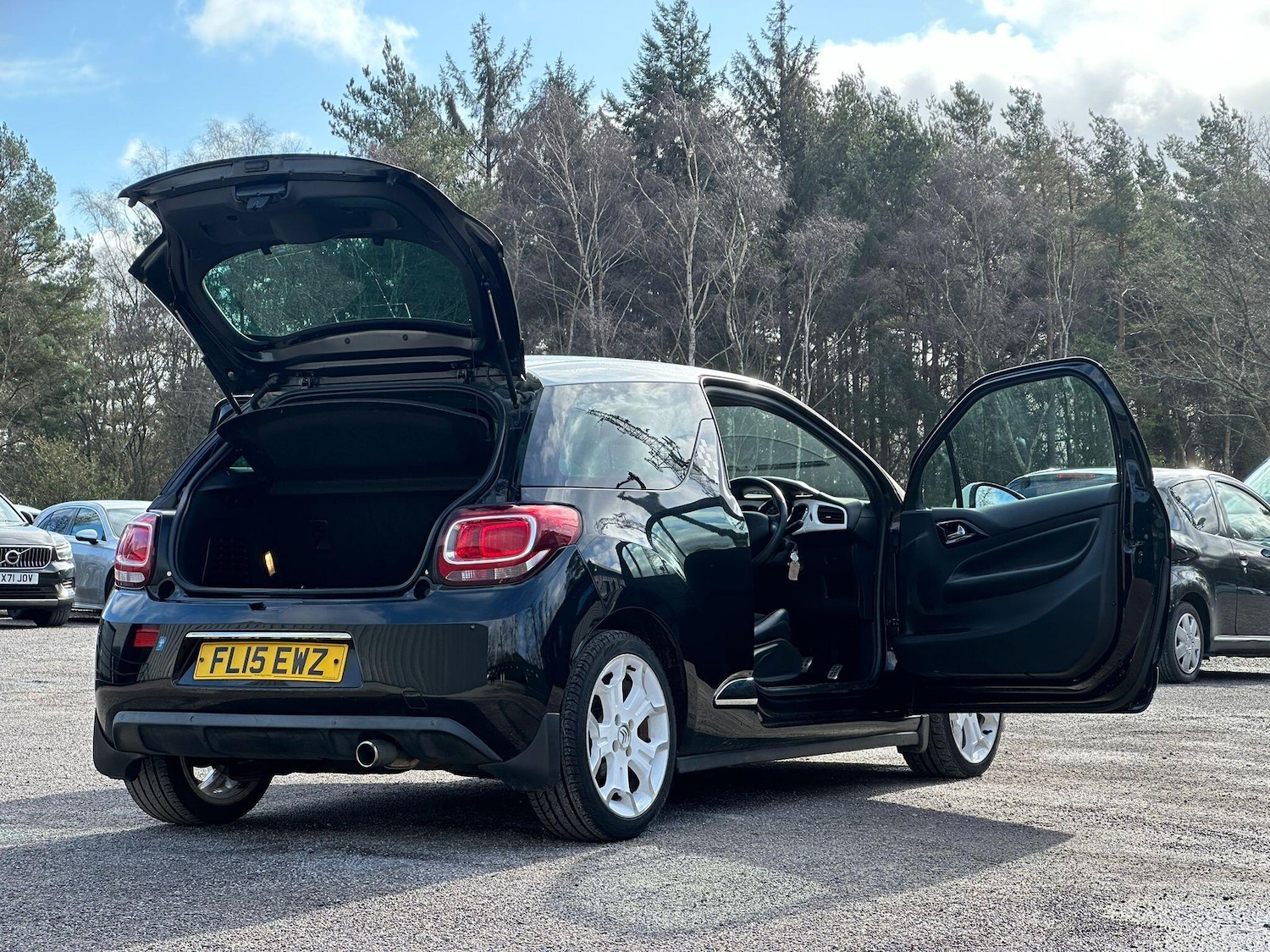 Used Citroen DS3 2015 for sale - 77646849: Photo 17