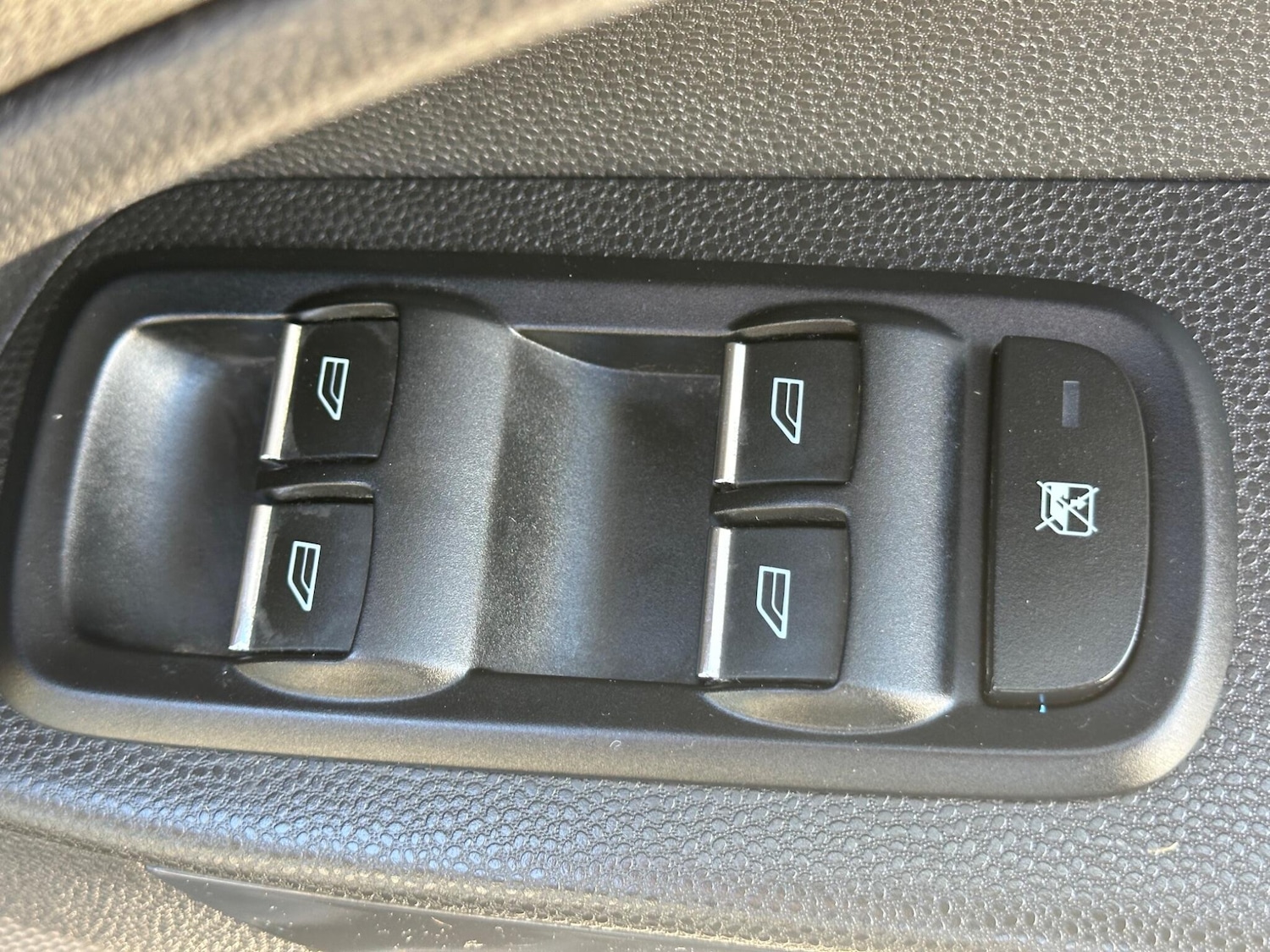 Used Ford Ecosport 2015 for sale - 78062631: Photo 22