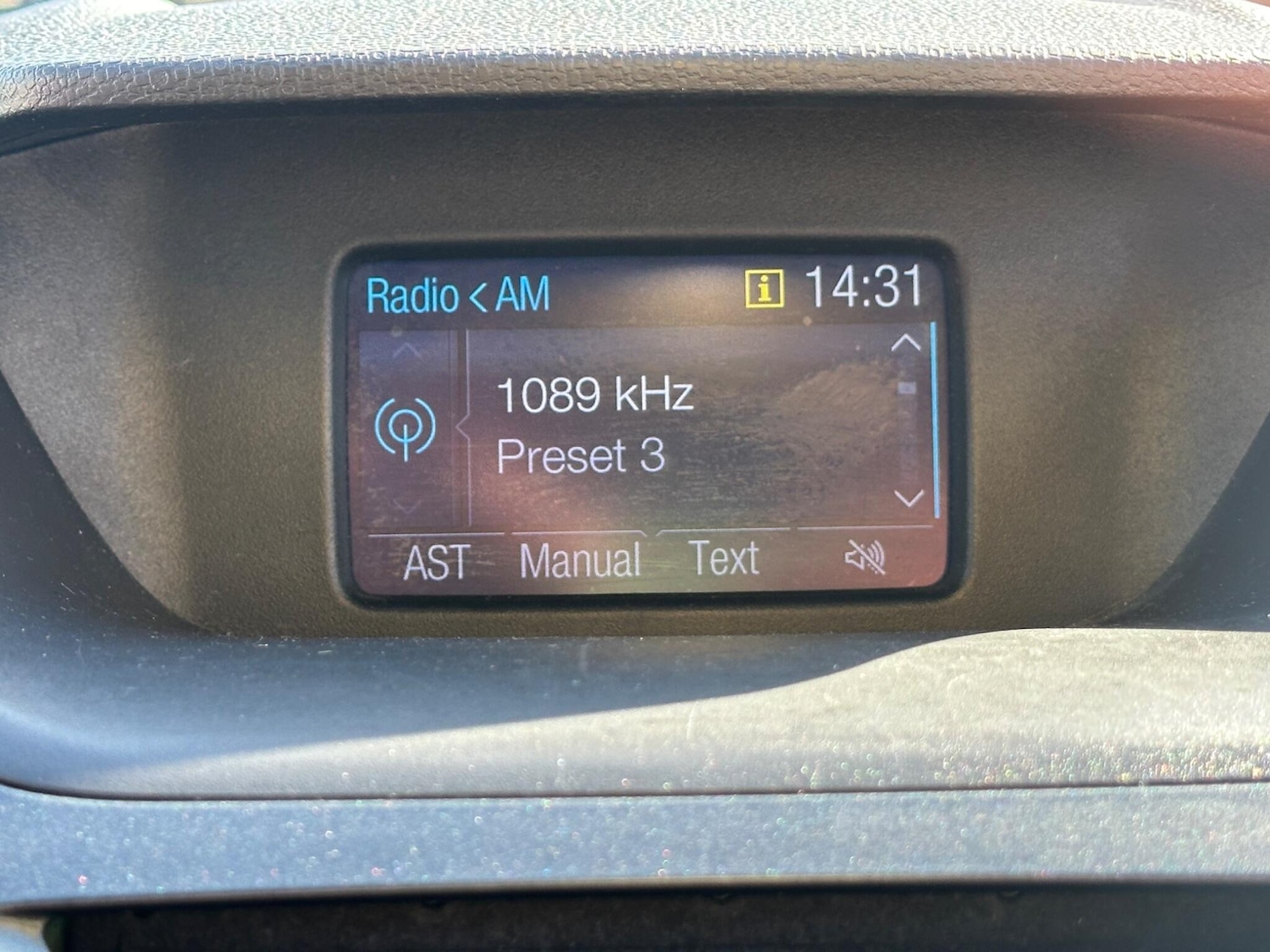 Used Ford Ecosport 2015 for sale - 78062631: Photo 24