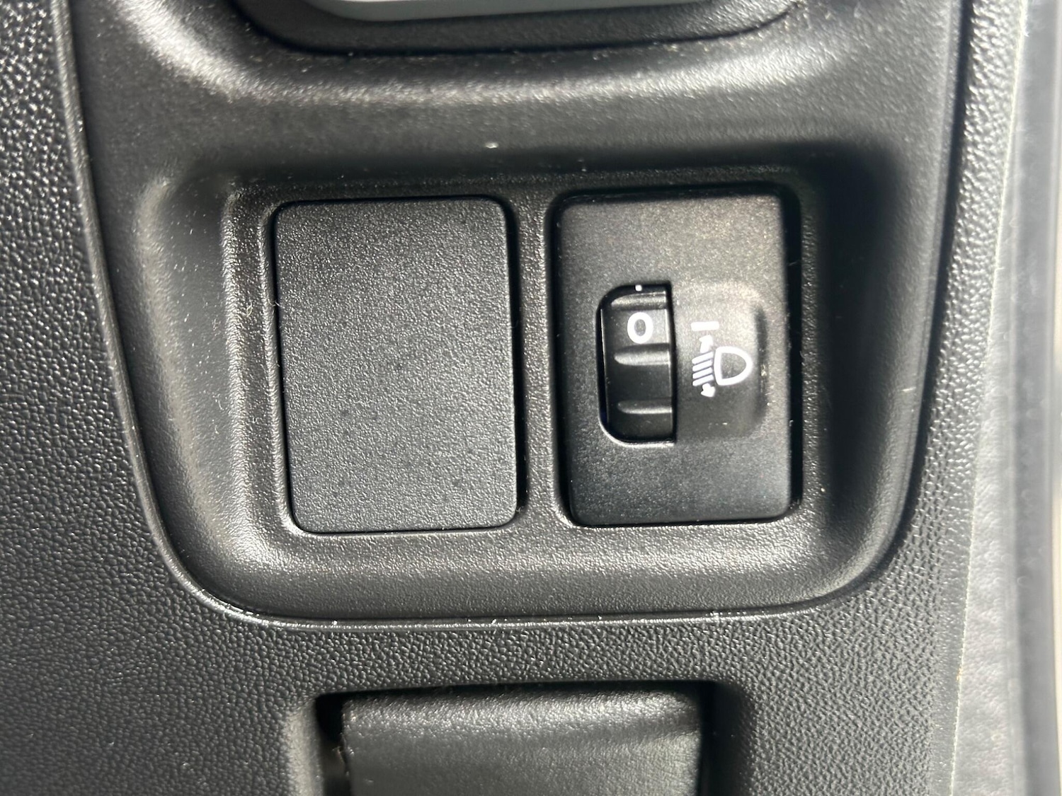 Used Peugeot 108 2017 for sale - 77646952: Photo 33