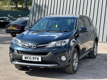 Used Toyota RAV4 2015 for sale - 79609050: Photo