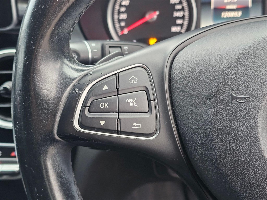 Used Mercedes-Benz C Class 2015 for sale - 77570361: Photo 20