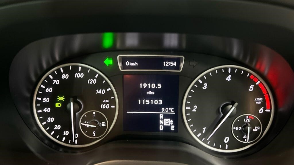 Used Mercedes-Benz B Class 2014 for sale - 77570378: Photo 22