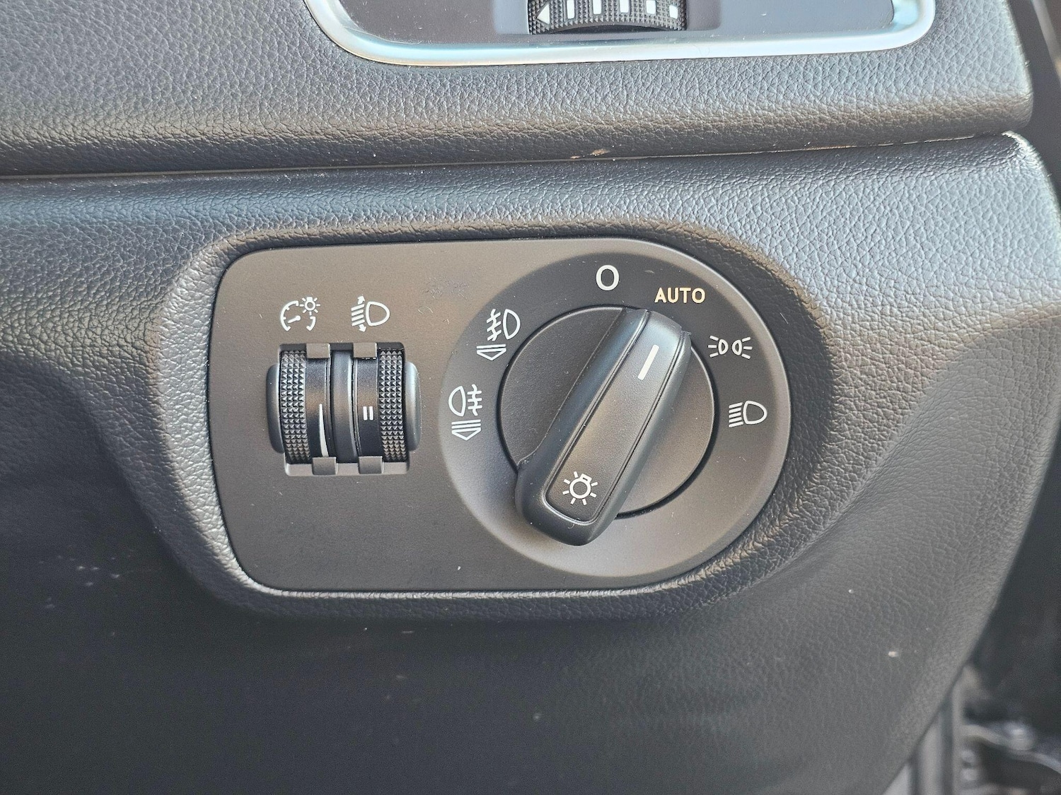 Used Audi Q3 2014 for sale - 77783747: Photo 22