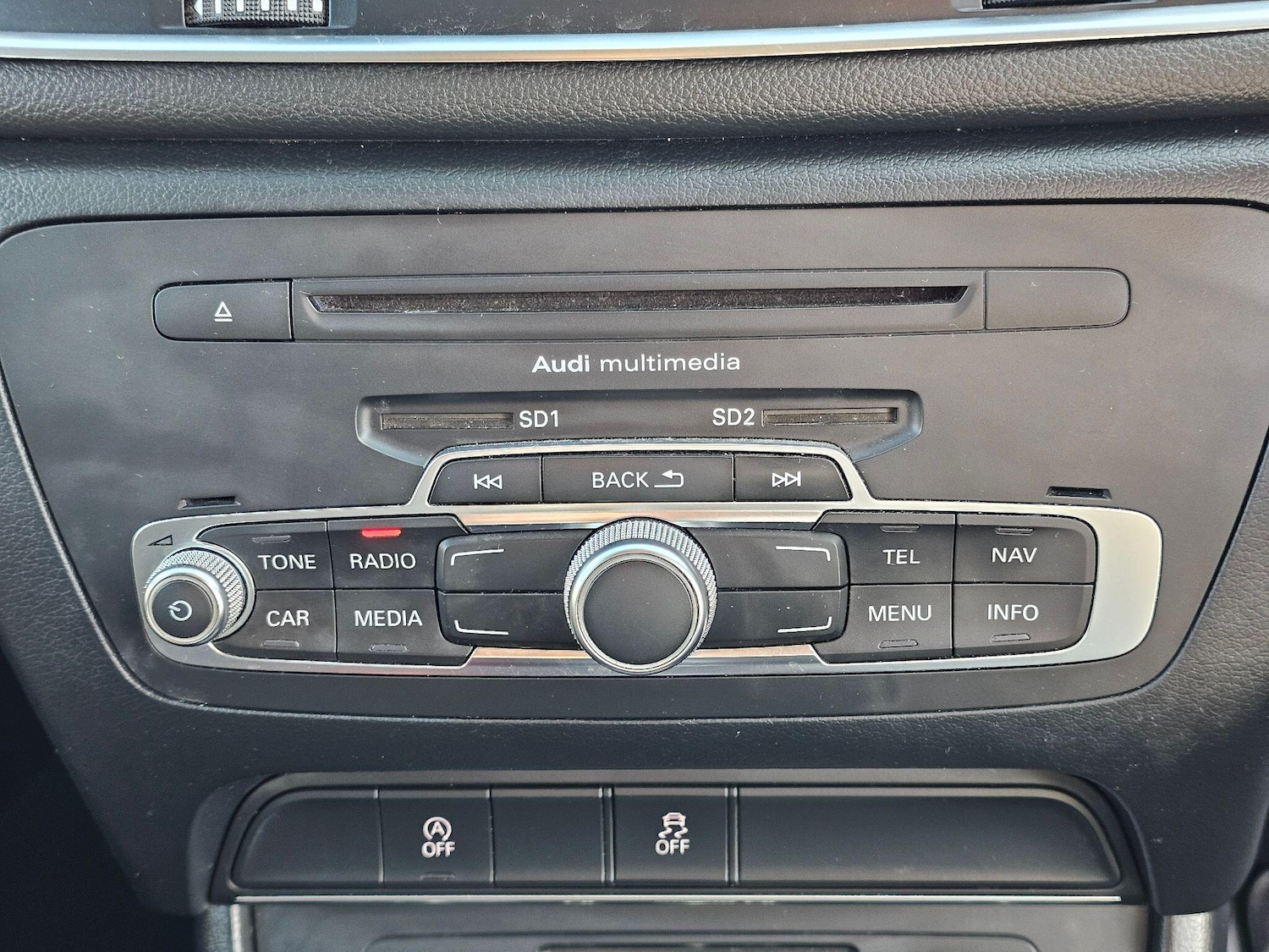 Used Audi Q3 2014 for sale - 77783747: Photo 24