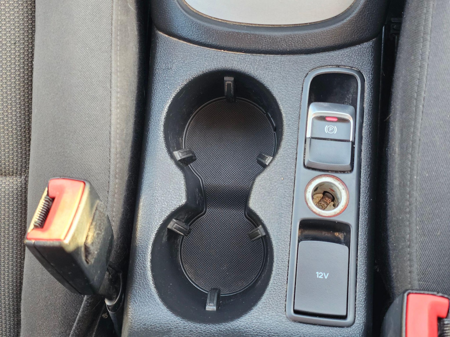 Used Audi Q3 2014 for sale - 77783747: Photo 27