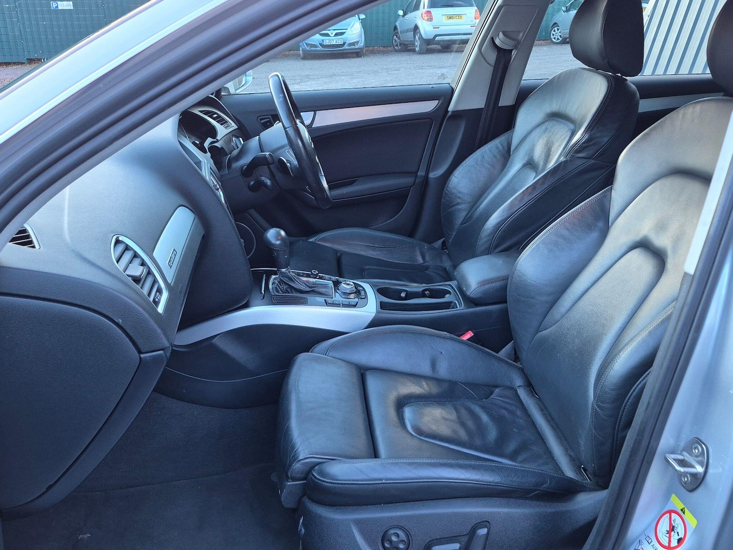 Used Audi A4 2009 for sale - 77646417: Photo 31