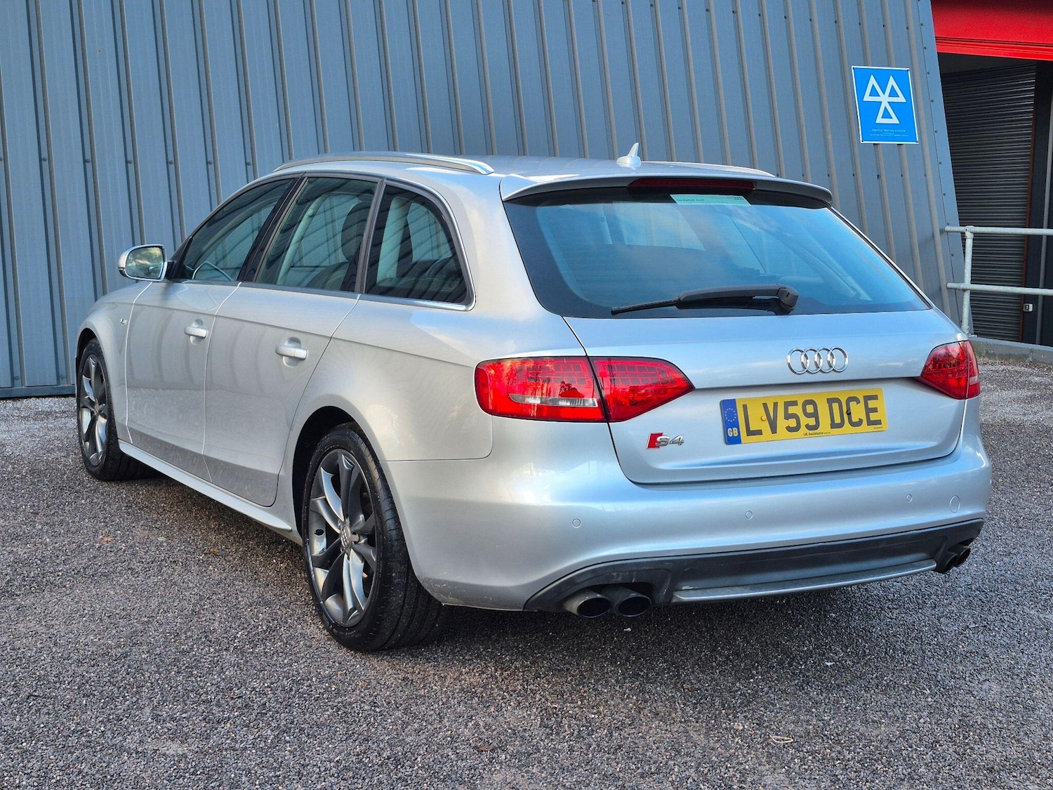 Used Audi A4 2009 for sale - 77646417: Photo 7