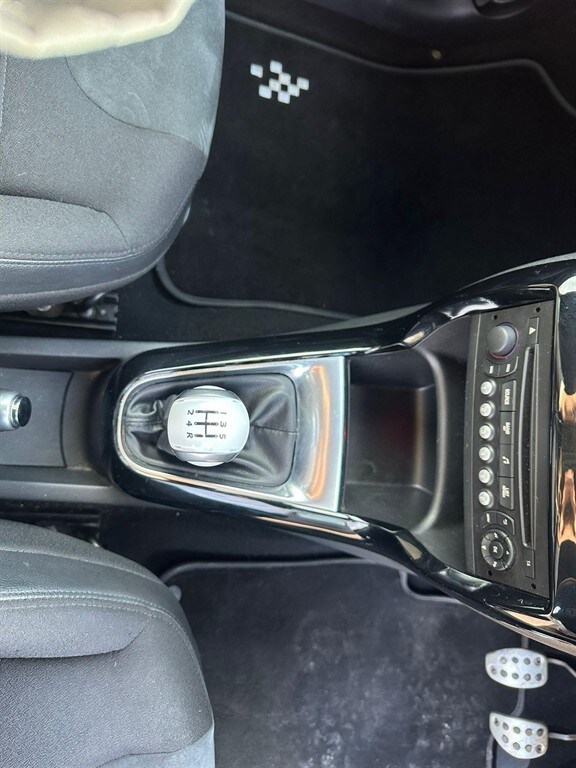 Used Citroen DS3 2015 for sale - 77570315: Photo 19