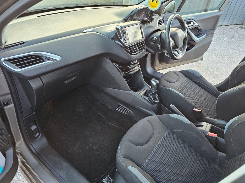 Used Peugeot 208 2013 for sale - 77570377: Photo 35