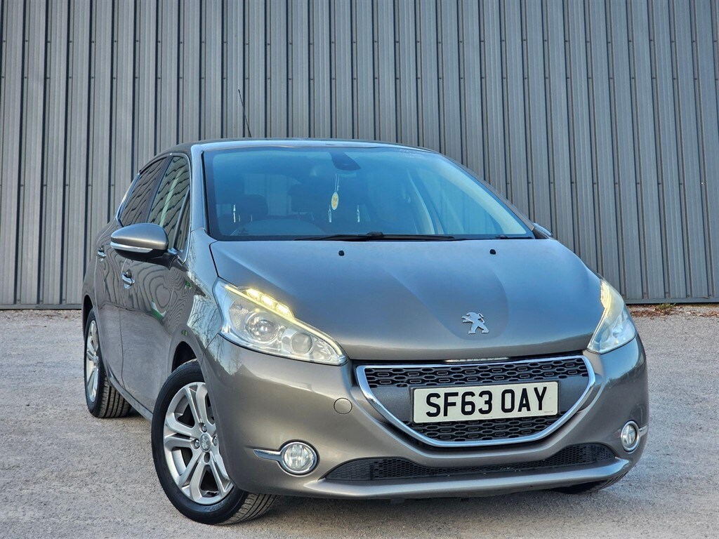 Used Peugeot 208 2013 for sale - 77570377: Photo 51