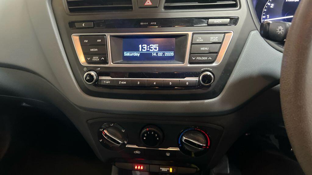 Used Hyundai i20 2017 for sale - 77737507: Photo 11