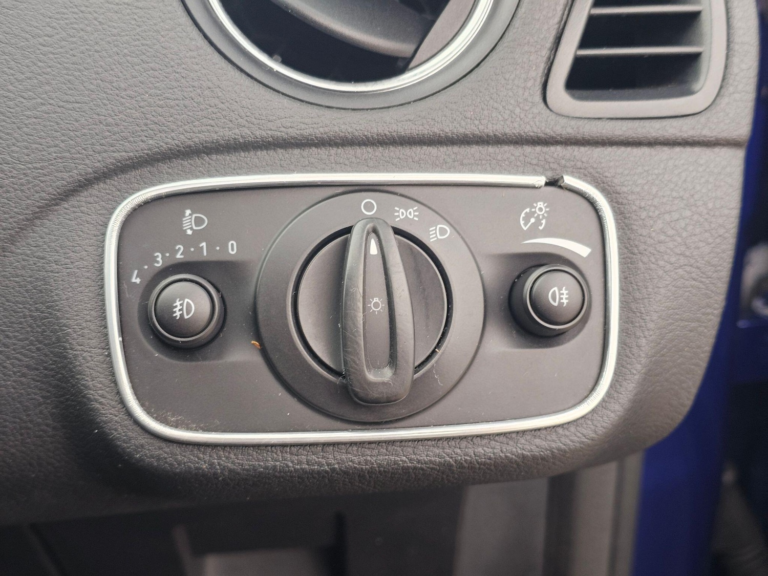 Used Ford S-Max 2013 for sale - 78047537: Photo 18