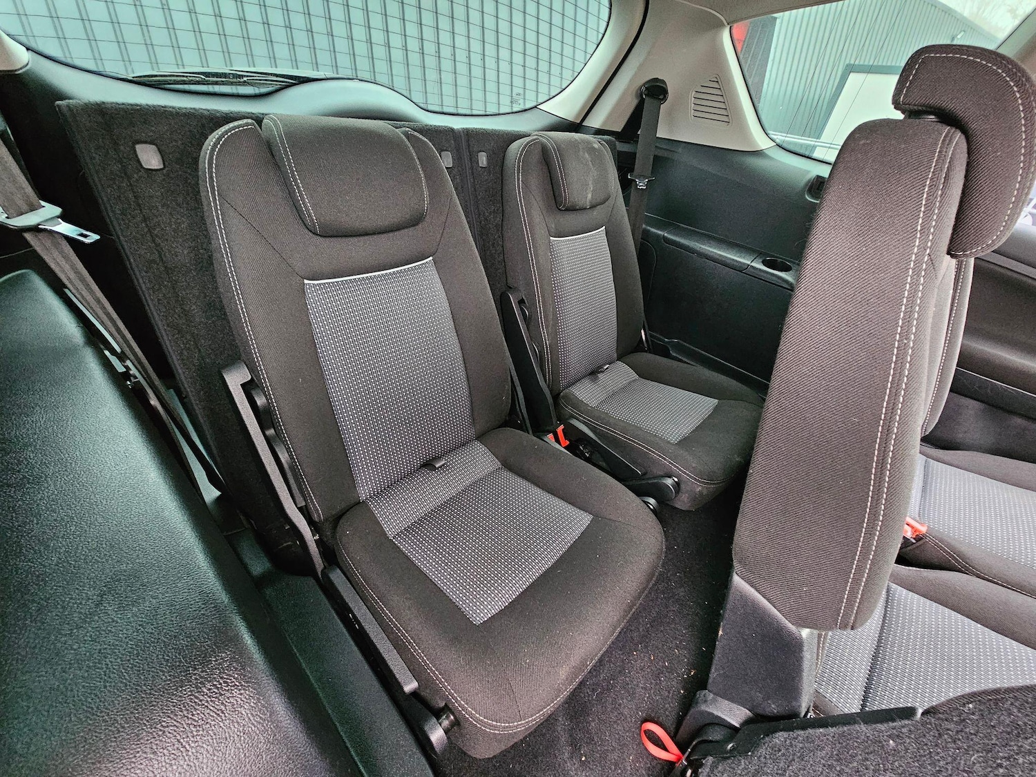 Used Ford S-Max 2013 for sale - 78047537: Photo 27