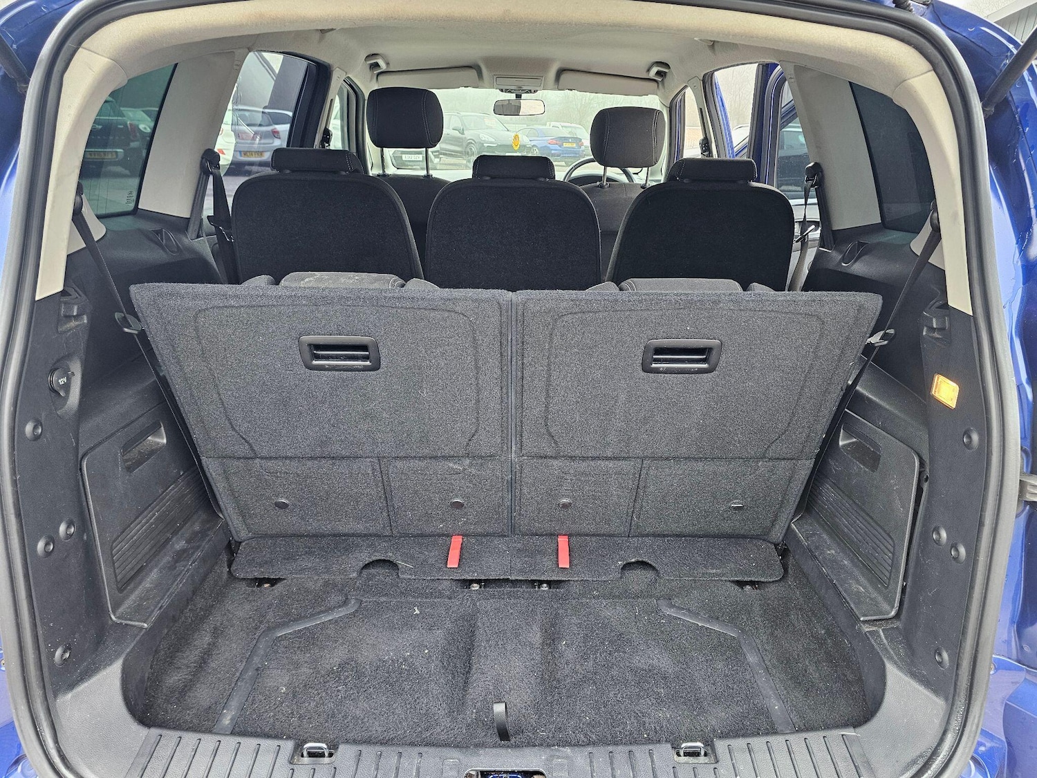 Used Ford S-Max 2013 for sale - 78047537: Photo 28