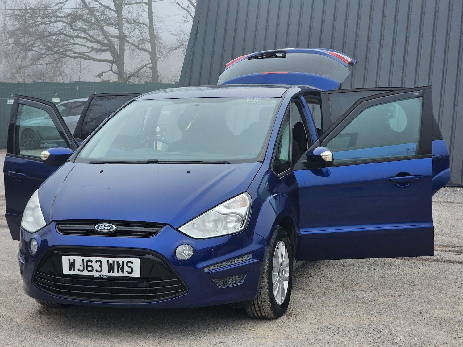Used Ford S-Max 2013 for sale - 78047537: Photo 34