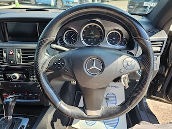 Used Mercedes-Benz E Class 2009 for sale - 79256035: Photo