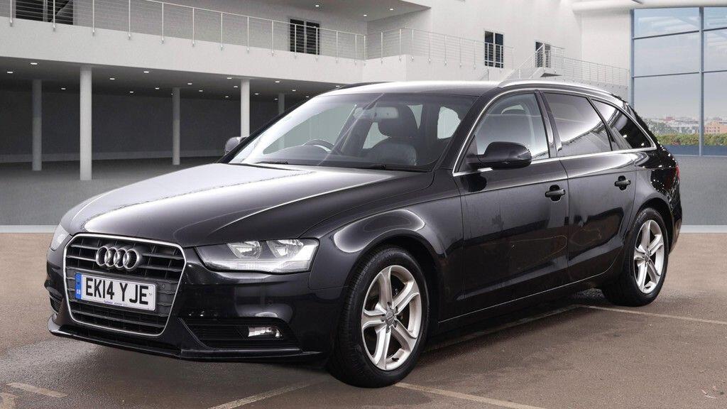 Used Audi A4 2014 for sale - 77646981: Photo 2