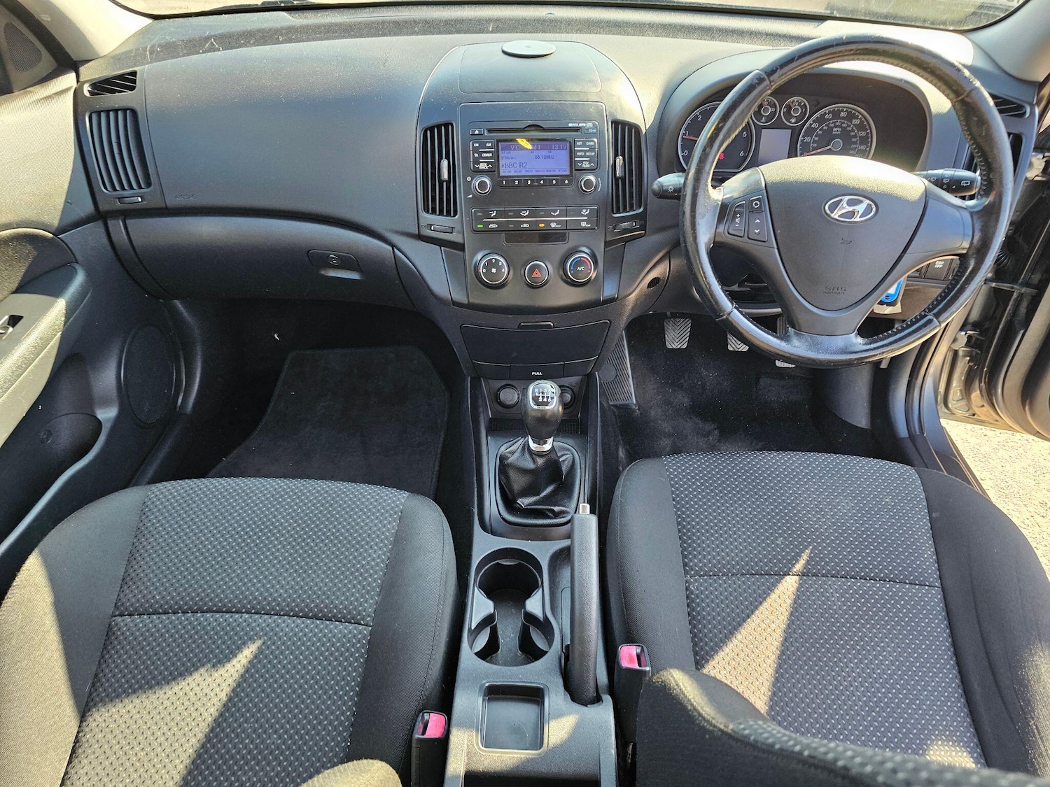 Used Hyundai i30 2011 for sale - 77882272: Photo 15